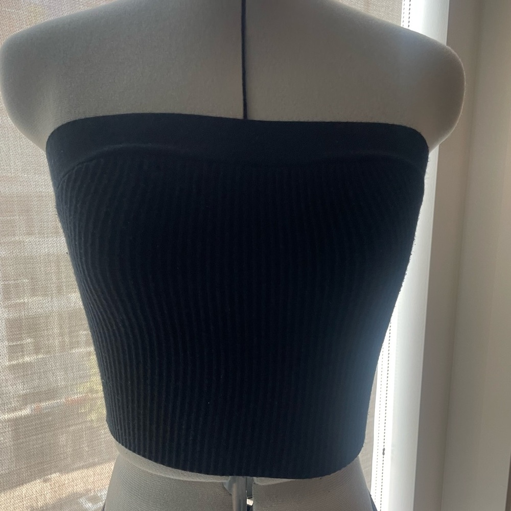 Abercrombie xxs ribbed knit crop tube top in black